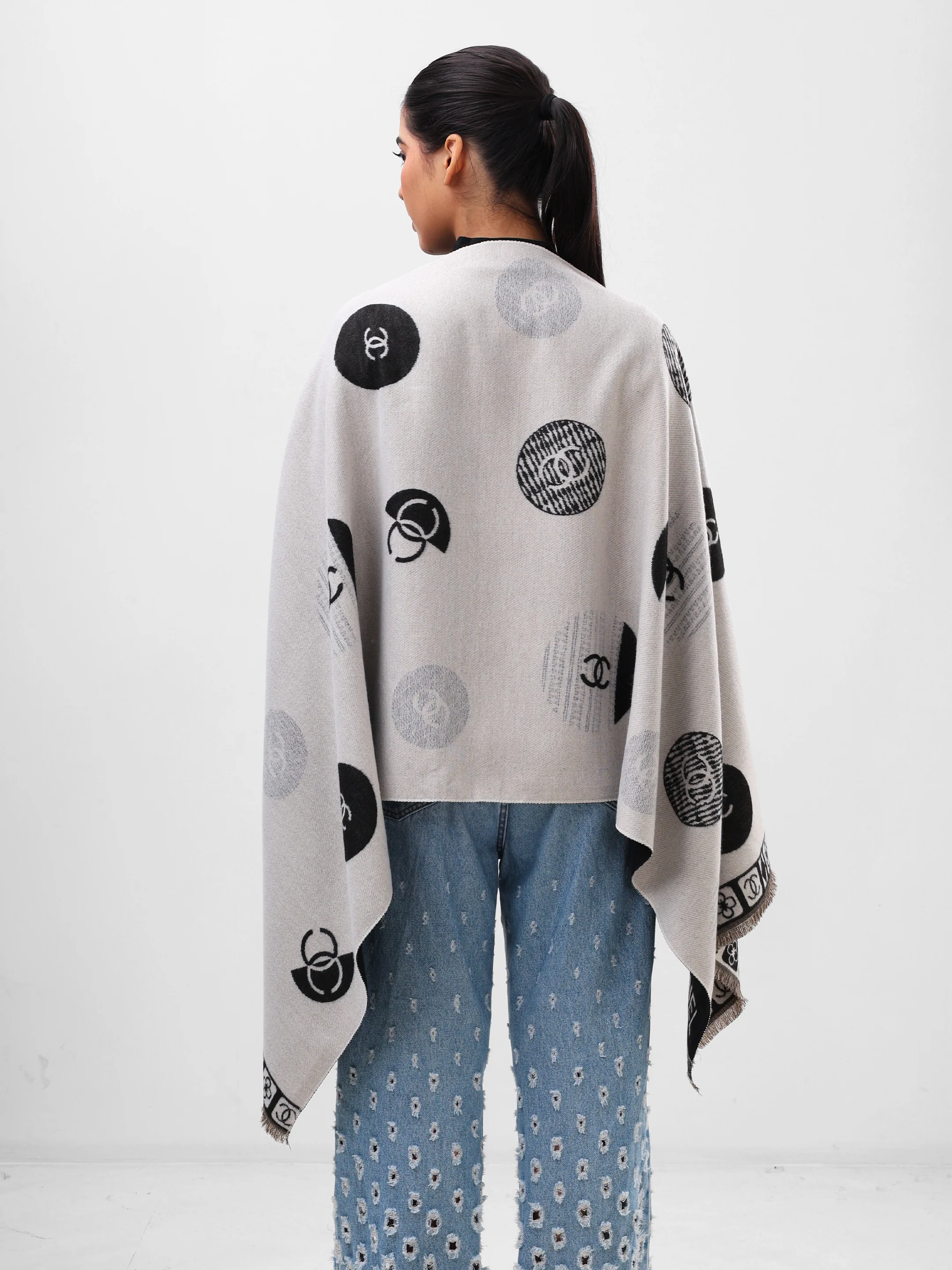 Noir Icon Border Scarf - Image 6