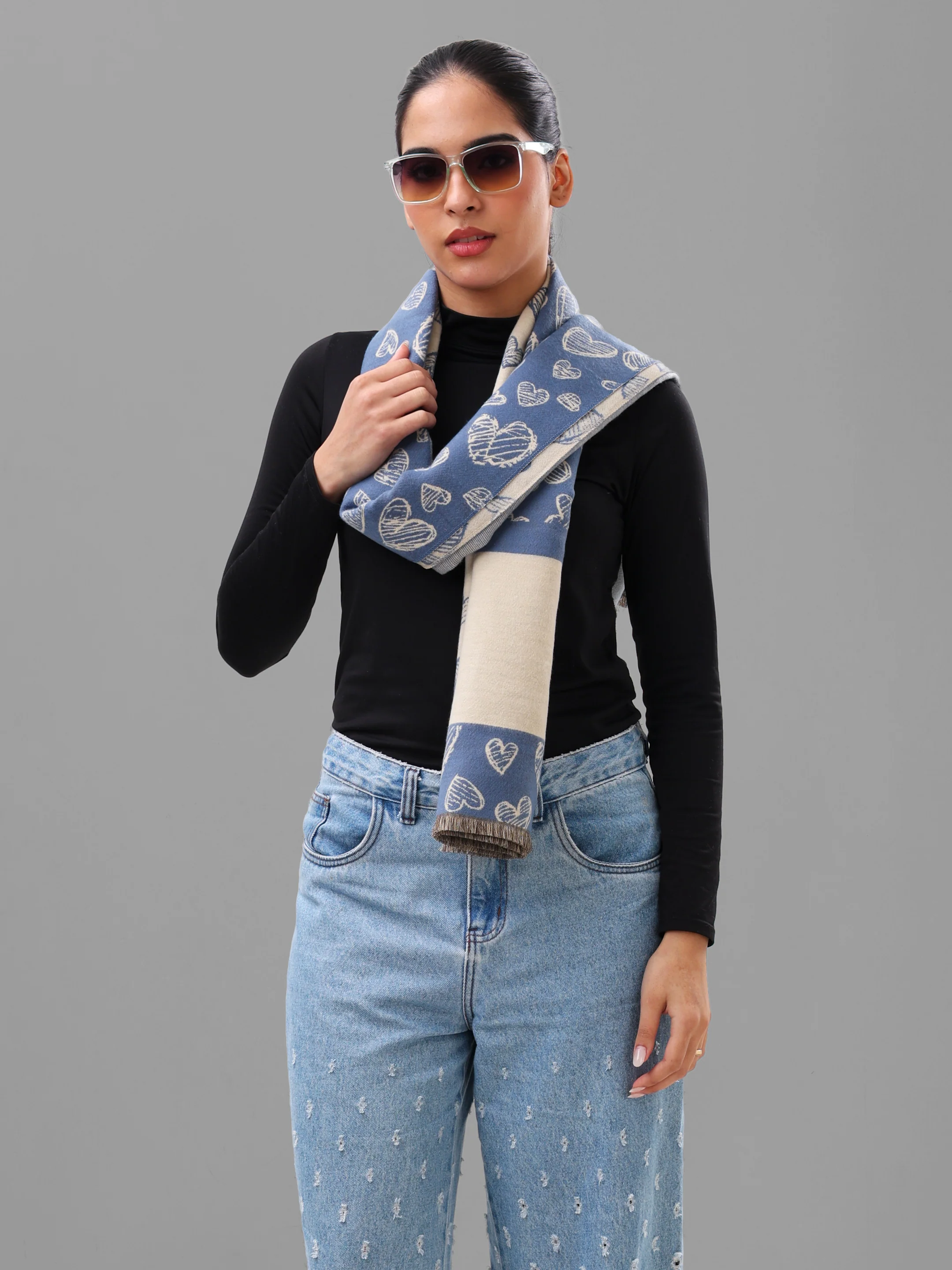 Soft Heartline Knit Scarf - Image 3